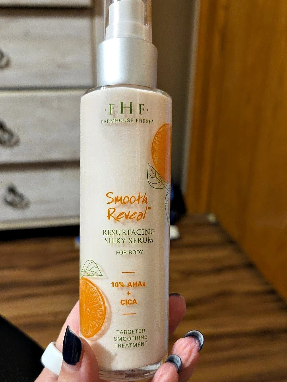 FHF Smooth Revive Resurfacing Silky Serum for Body 10% AHAs + Cica Body Serum